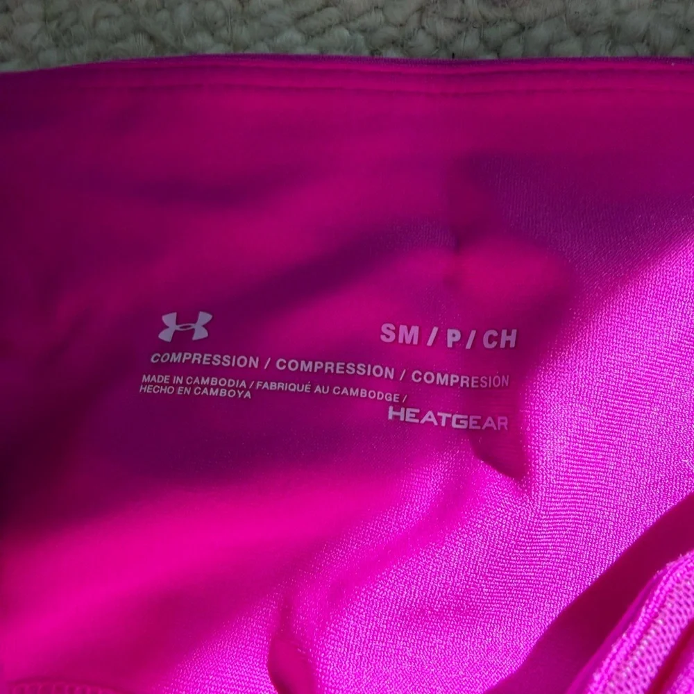 Under Armour Women's High-Rise Bike Shorts - Hot Pink. EUC - Picture 2 of 2